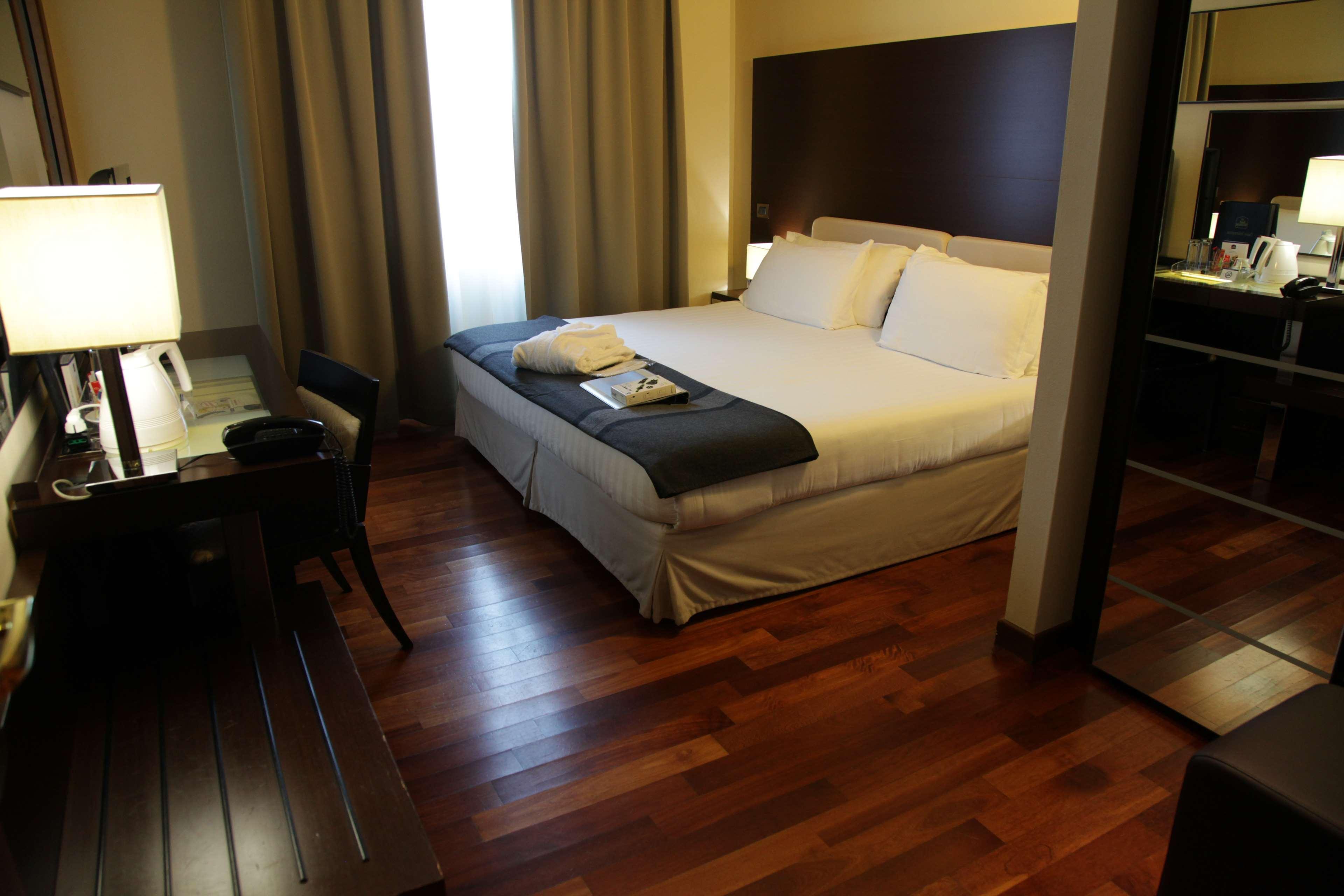 Best Western Hotel Tre Torri Altavilla Vicentina Esterno foto